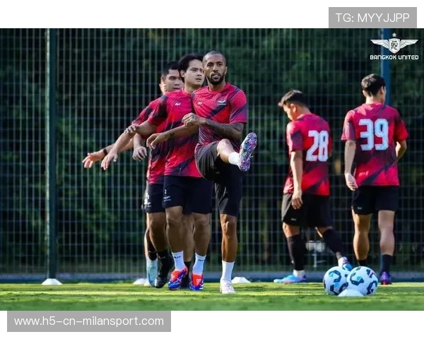 囧帅若坚持防守反击,球队距离冠军更近一步 囧帅若坚持防守反击,球队距离冠军更近一步