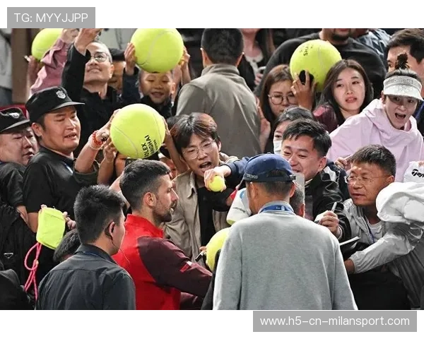 网球赛中观众助威成为改变比分的微妙因素 网球赛中观众助威成为改变比分的微妙因素