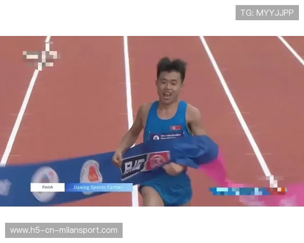 亚洲马拉松锦标赛中国选手包揽奖牌，亮丽表现引关注，亚洲马拉松最好成绩