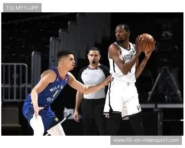 小迈克尔·波特抛投命中稳住比赛节奏