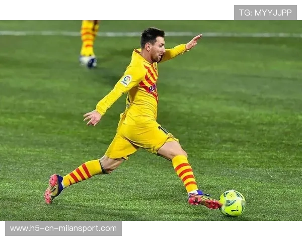 巴萨登贝莱高速带球助攻梅西——速度与默契的完美交响