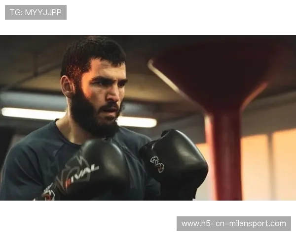 贝特比耶夫体能课加量,团队认为状态更进一步